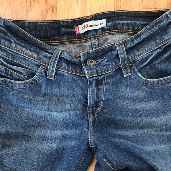 Vintage 570 Levi’s  - straight fit - Picture 4 of 9